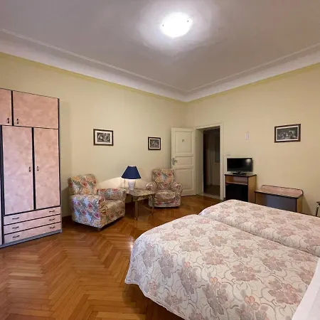 Panorama Centro Otel *