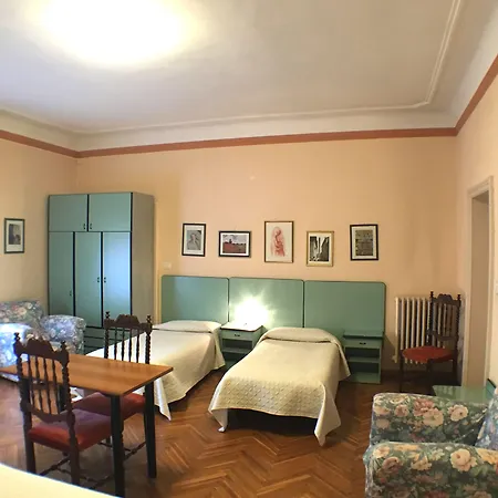 Panorama Centro Hotell *