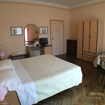 Panorama Centro Hotell *